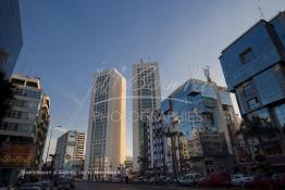 Image du Maroc Professionnelle de  Le Casablanca Twin Center est situé sur le Boulevard Zerktouni, ce quartier fait partie du centre moderne de la ville,  Mardi 23 Décembre 2008. (Photo / Abdeljalil Bounhar) 